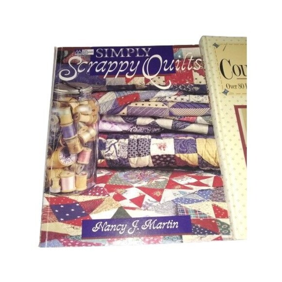 Lot of 3 Quilting Books Holiday Quilts Simply Scrapy Quilts Quick Country Quilts - Picture 2 of 7